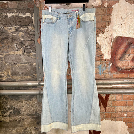 Buffalo "Buffle" Light Wash Flare Denim Jeans (Y2K) - 30" or 32"