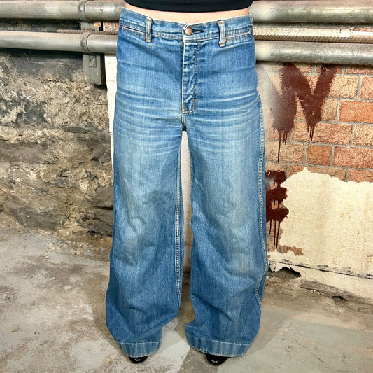 Super Flare Denim Jeans - Made in Canada (90s) - 29"