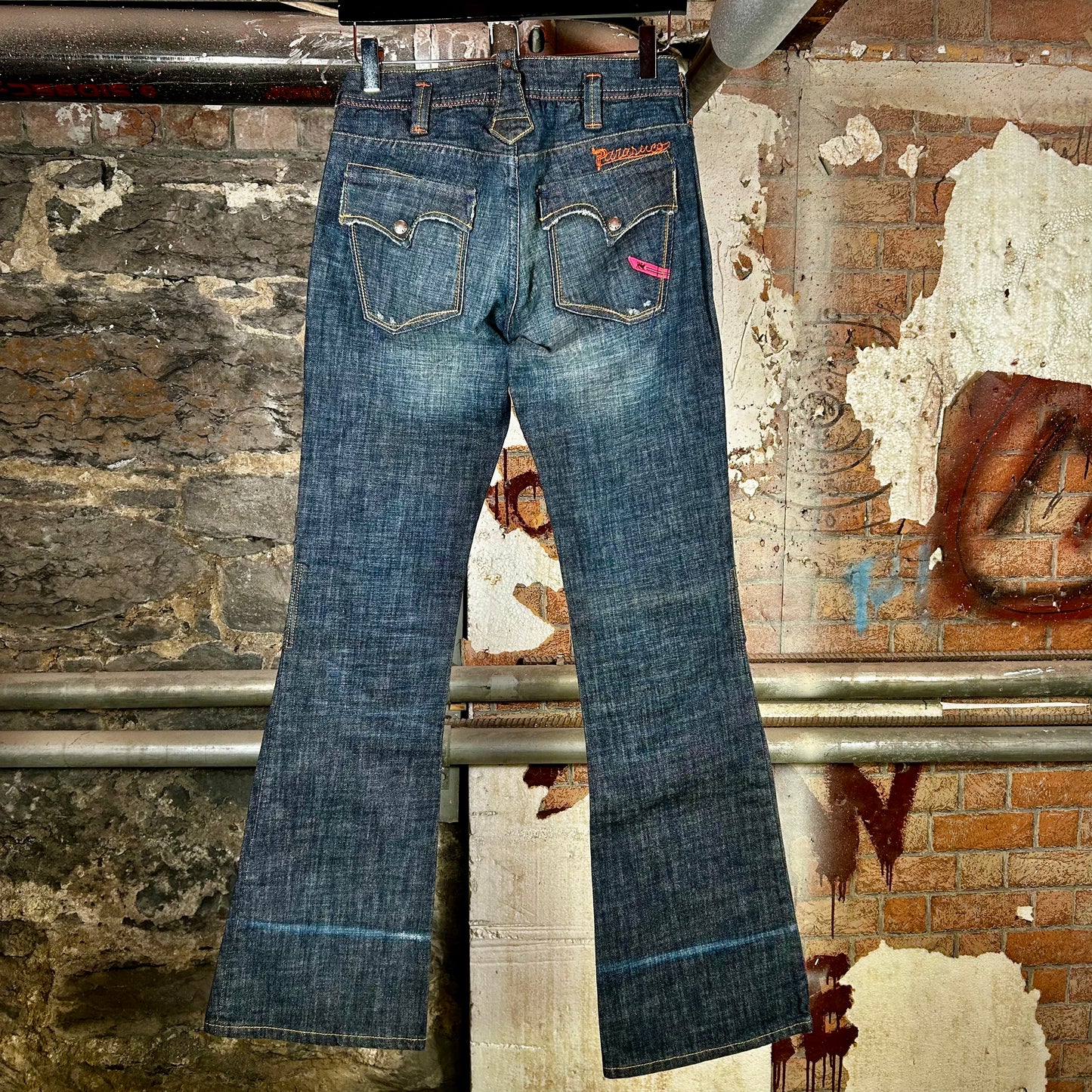 Parasuco Low Rise Dark Wash Denim Deadstock Jeans (Y2K) - 25"