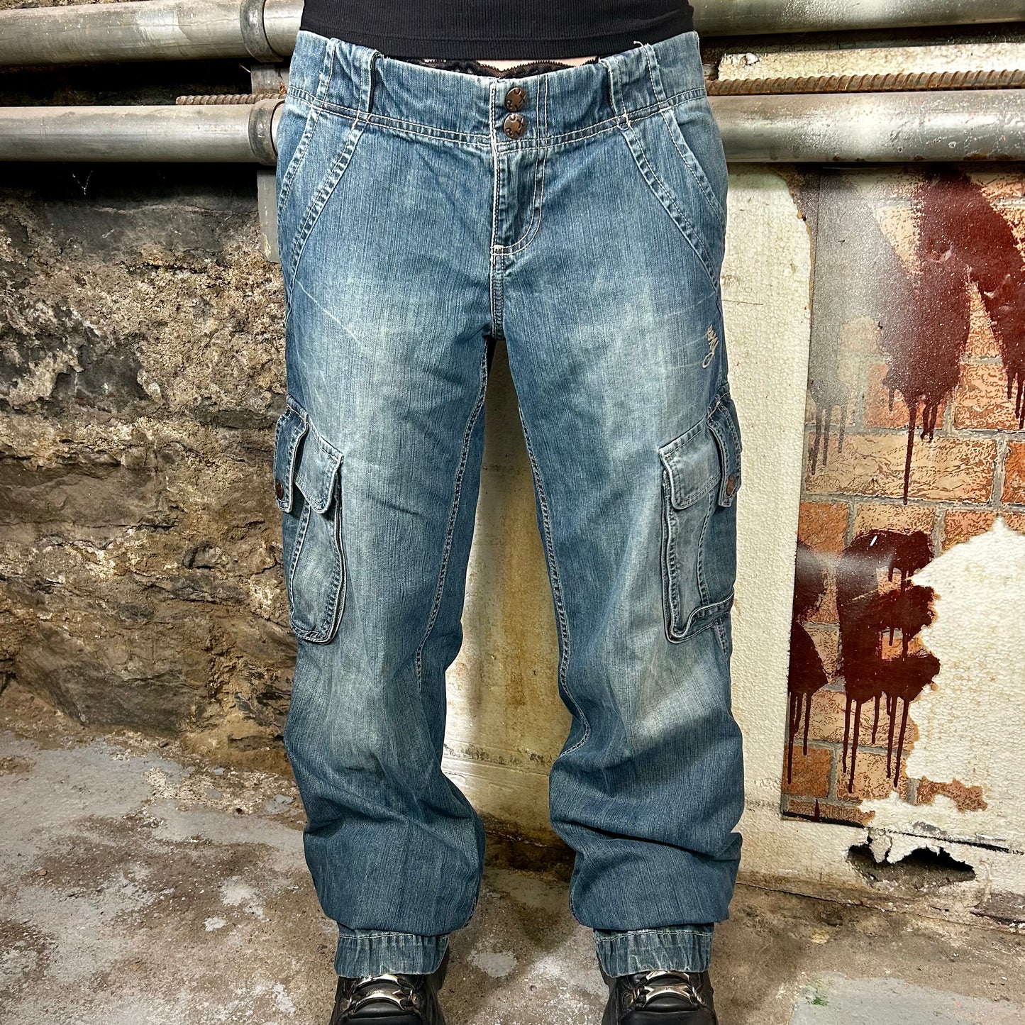 Roxy Baggy Mid Rise Cargo Denim Jeans (Y2K) - 32"